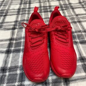 Nike Air Max 270 Triple Red sneaker size 6.5y